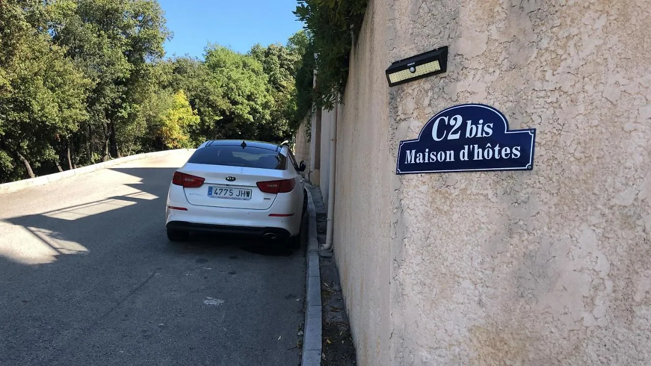 Guest house Les Grimaldines - Maison D'Hotes