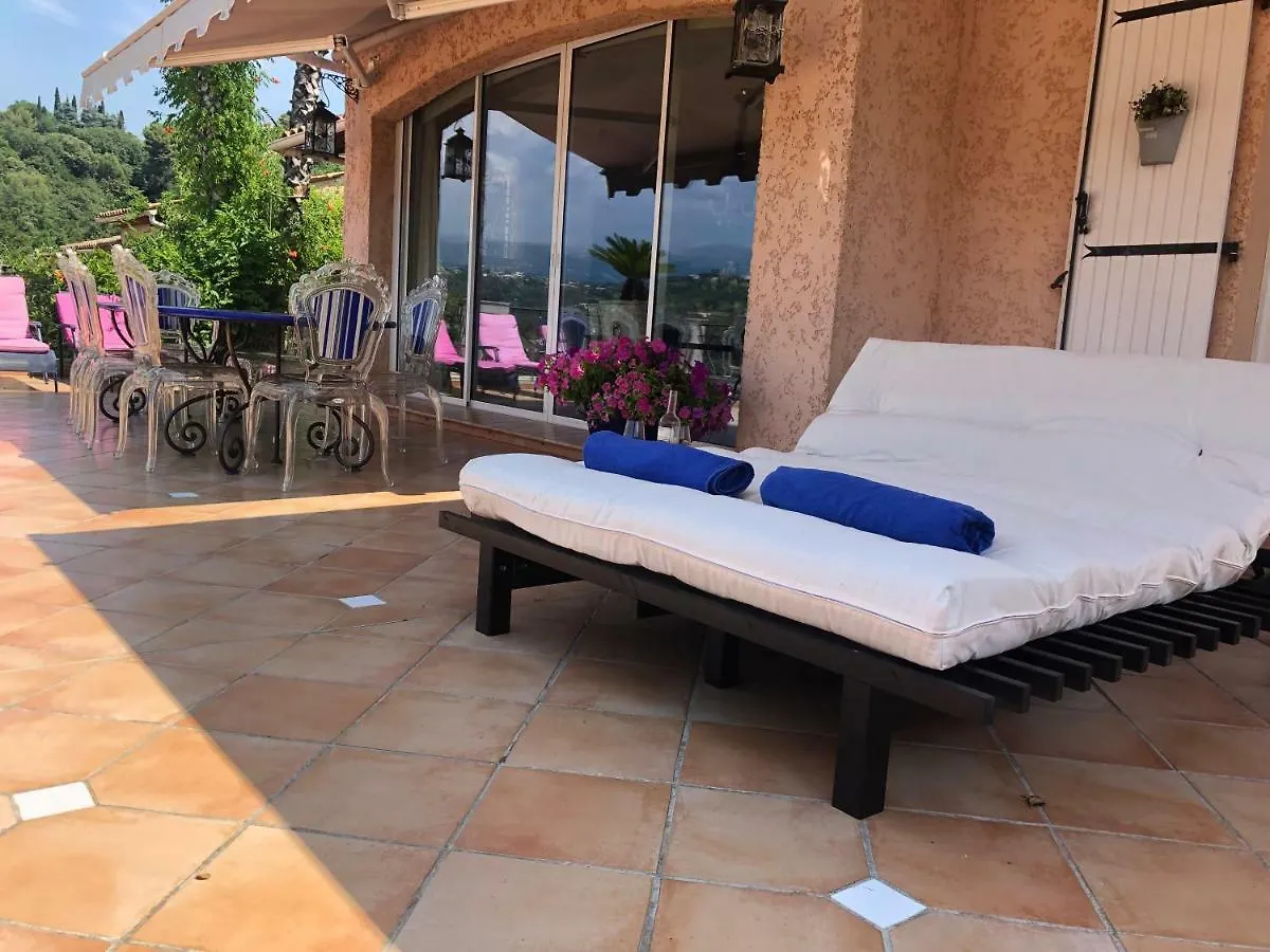 Guest house Les Grimaldines - Maison D'Hotes